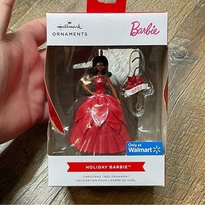 Hallmark Ornaments Holiday Barbie 2022 Ornament